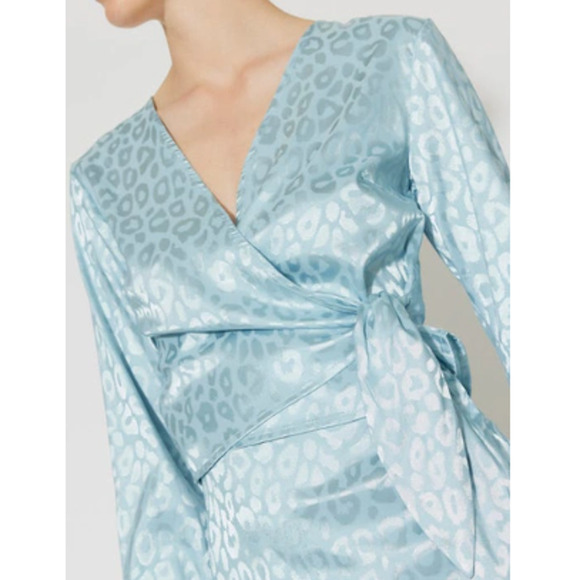 SOMETHING NEW Blue Topaz Mia Leopard Print Satin Wrap Top And Skirt Set M - Picture 7 of 8